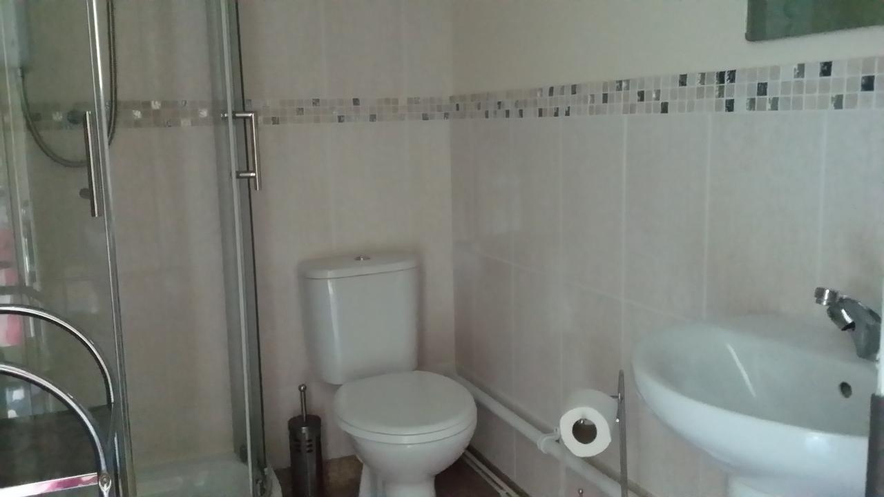 Kings Arms Guest House Ebbw Vale Dış mekan fotoğraf